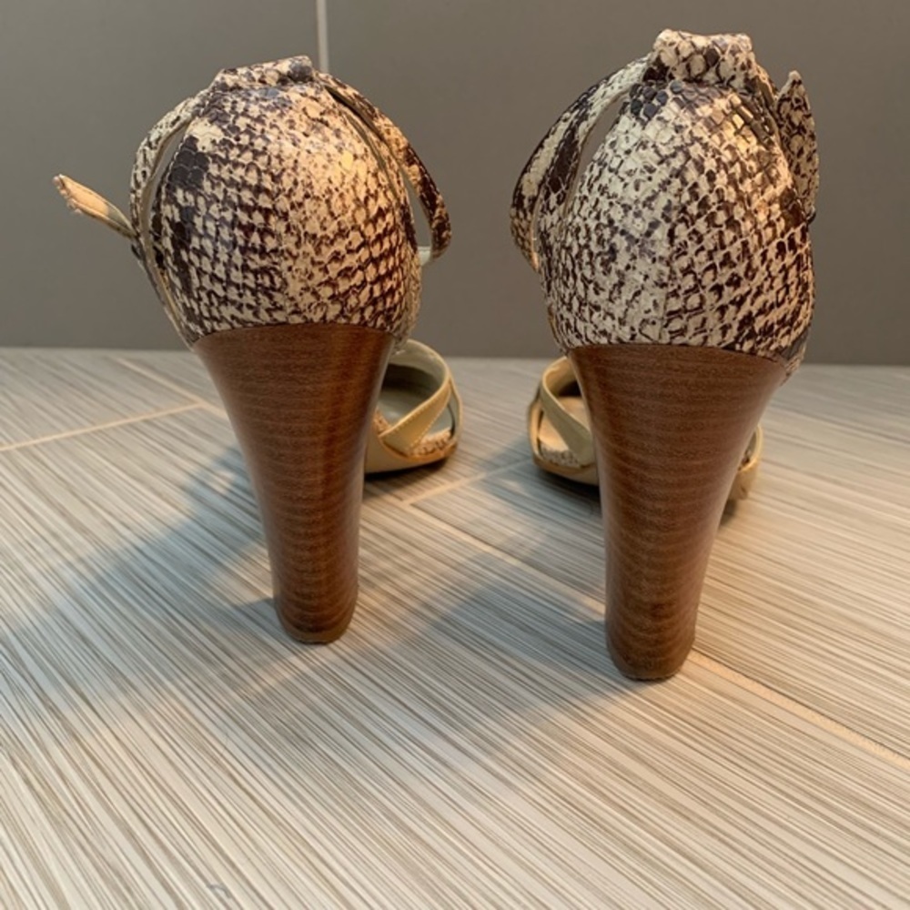 Franco Sarto JIB  snakeskin print heel - Picture 4 of 7